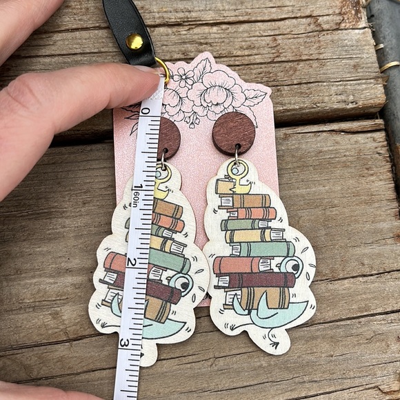 Mo Willems “Pigeon and Duck Reading Books” Teacher Book Character earrin… - Picture 9 of 12